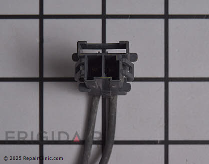 Receptacle 5304527954 Alternate Product View