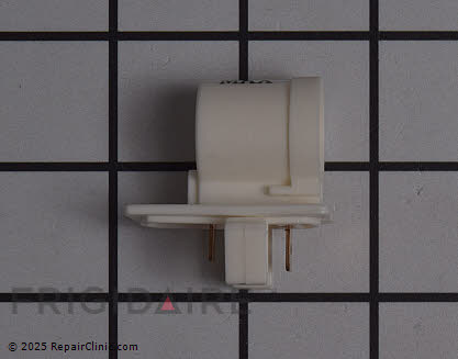 Light Socket 5304530650 Alternate Product View