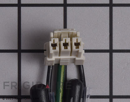 Defrost Heater Assembly 5304526032 Alternate Product View